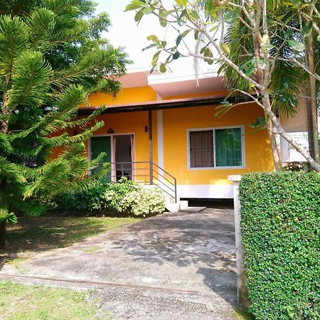 Little Yellow House- Aonang Ao Nang Екстериор снимка