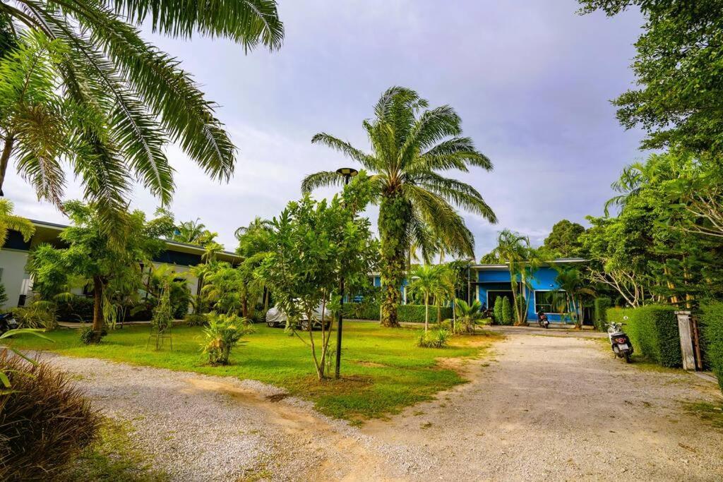 Little Yellow House- Aonang Ao Nang Екстериор снимка